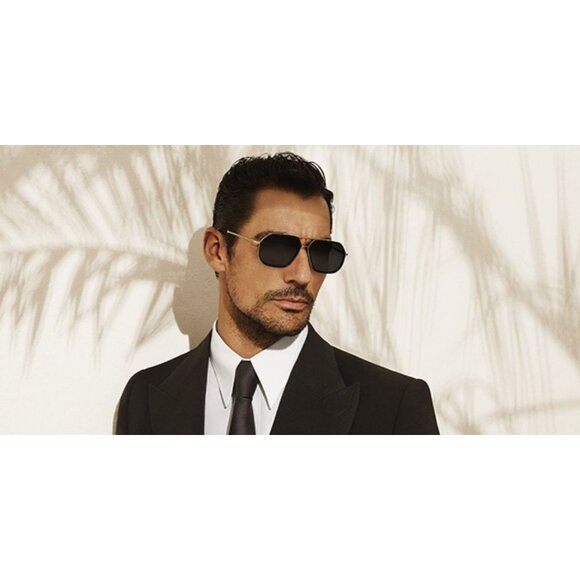 New Dolce & Gabbana Black Polarised Aviator DG2285 02/81 Sunglasses Women - Picture 4 of 5